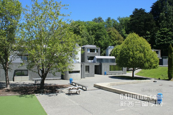 WЌW Otago Boys High School