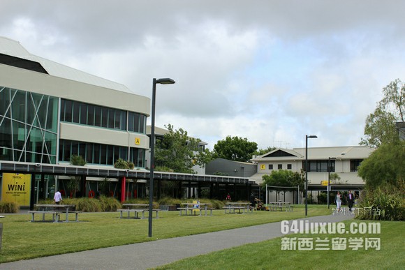 unitecWԺ@֌I