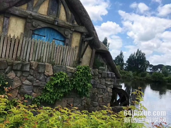 ЮIôՈmW